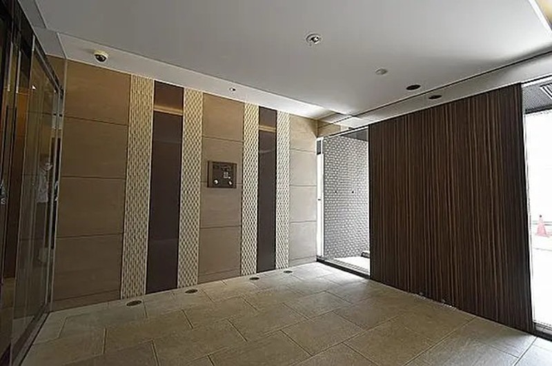 リュエル・サーラ中野中央 エントランス