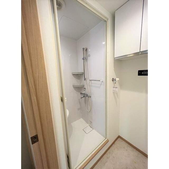 パルアーヌ 清潔感のあるシャワールーム