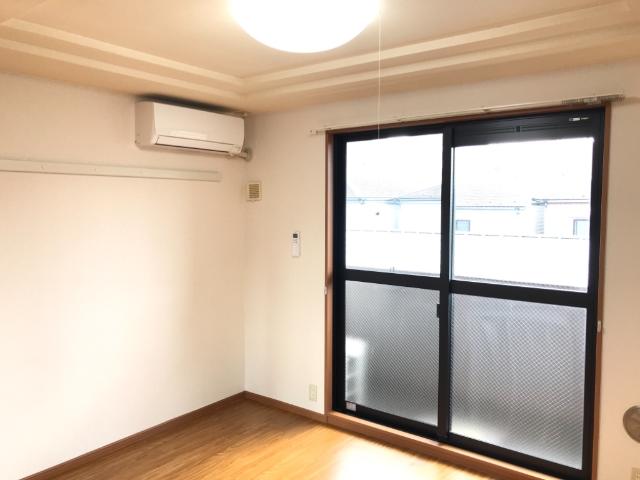 フルール・ド・スリジェ 洋室