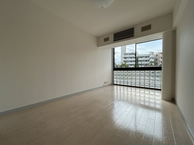 プロス世田谷 リビング