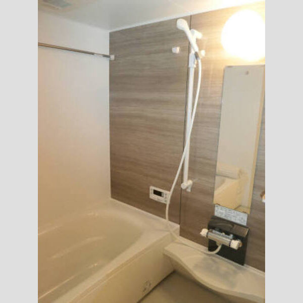 ポッソ ヴィラージュ　Ⅱ305号室 浴室