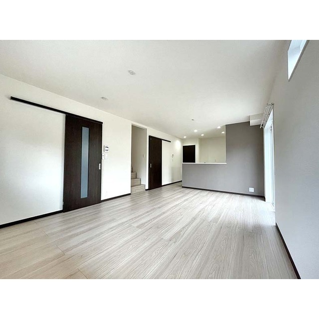 COSMOS2号室 16.7帖LDK・二面採光