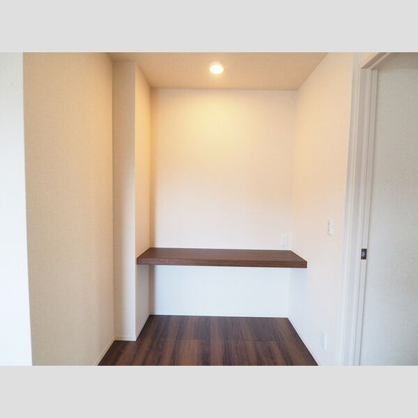 Amour301号室 作業スペース