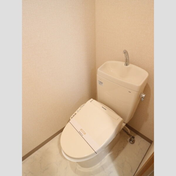 ラティニア 温水洗浄暖房便座