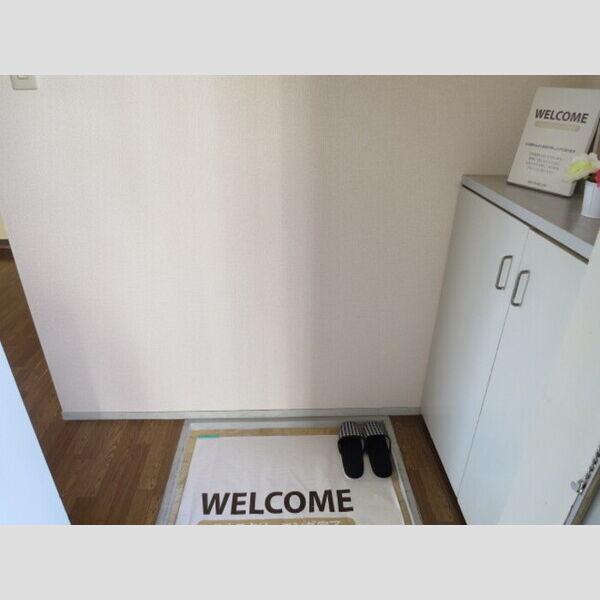 神取ハイツ105号室 玄関