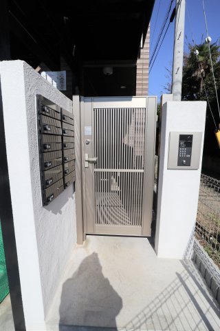 ベイルーム武蔵中原202号室 エントランス