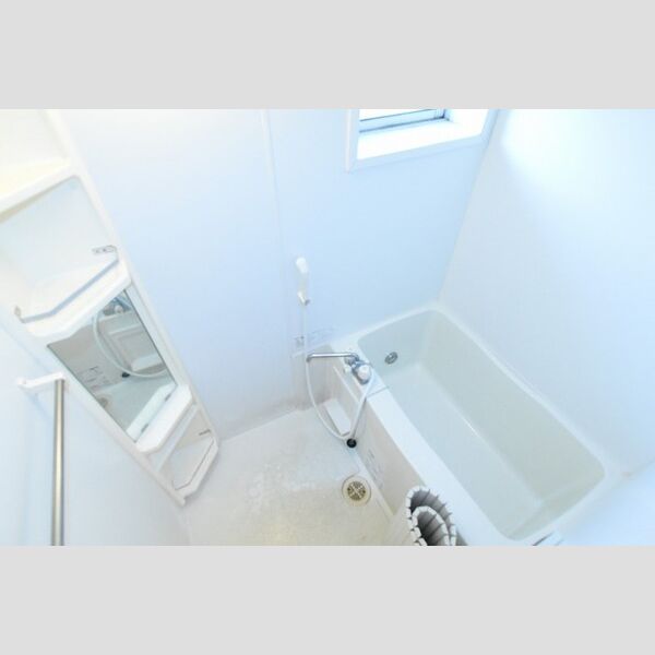 コンフォート　壱番館・弐番館 バス