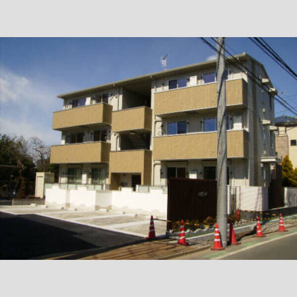 ラフィネ302号室 外観