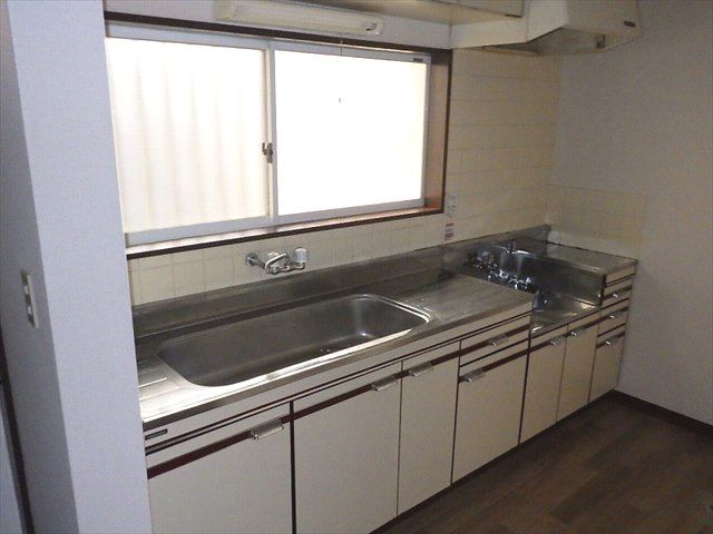 ポエム８８1階 キッチン