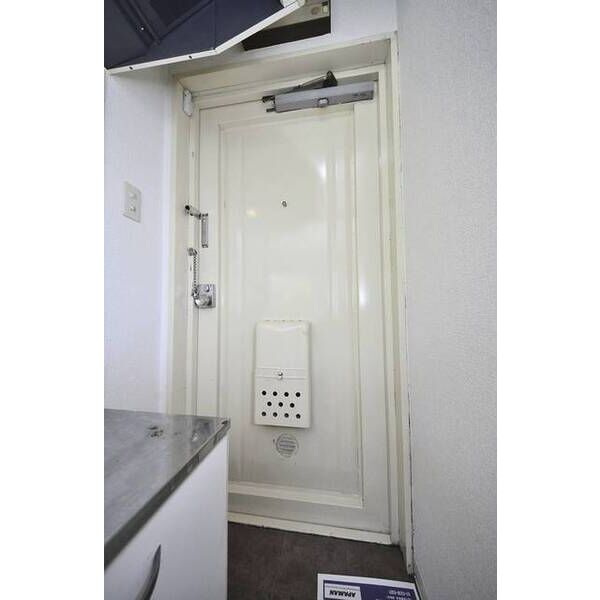 メゾン・ド・富士見町0205号室 玄関