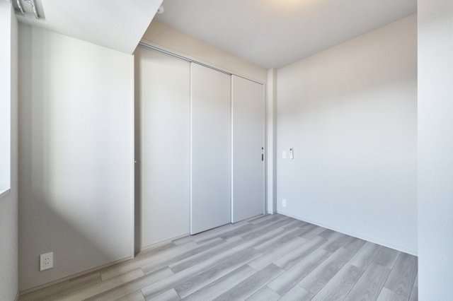 プラウドフラット四谷三丁目801号室 同建物別部屋の参考画像