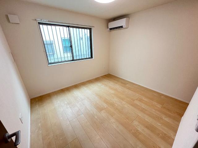 ディモーラ 洋室