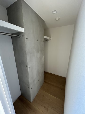 （仮称）南藤沢レジデンス0302号室 内装工事仕掛中