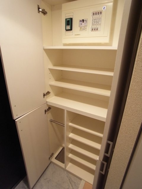 ヴィータローザ東府中112号室 同建物別部屋の参考画像