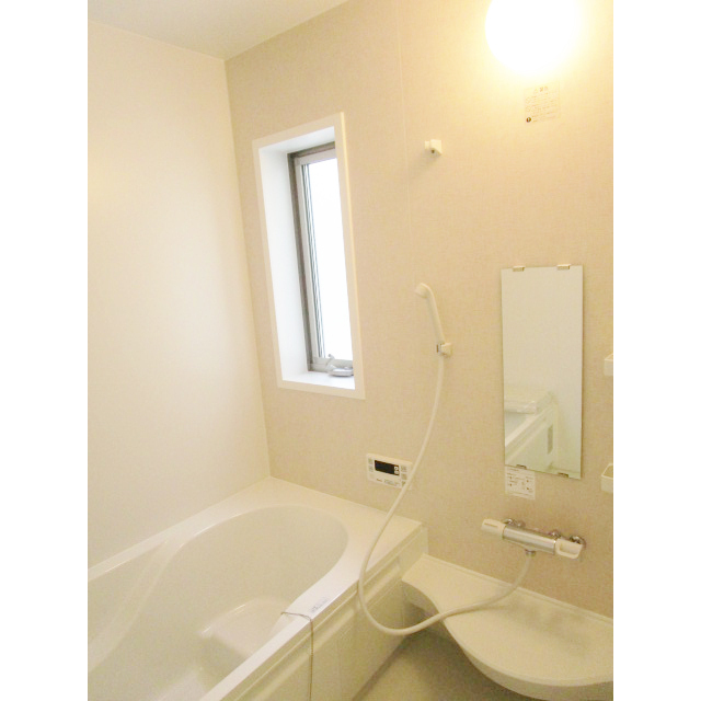 ルーチェ 嬉しい追い焚き機能付きバス/イメージ