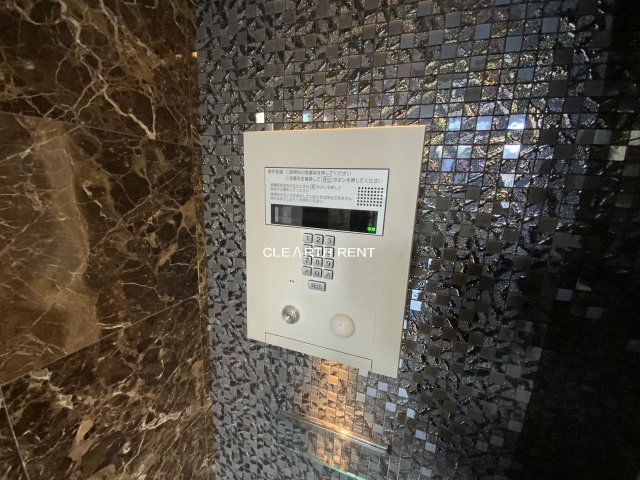 コンシェリア新宿Ｎｏｒｔｈ Ｆｒｏｎｔｉｅｒ10階 安心のオートロックセキュリティ