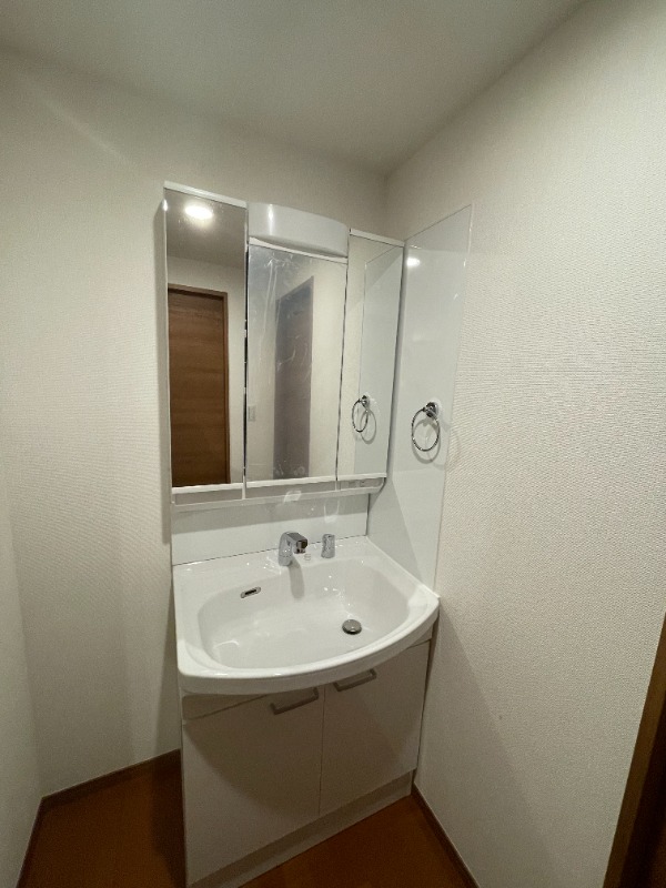 ティーリミテッド 洗面