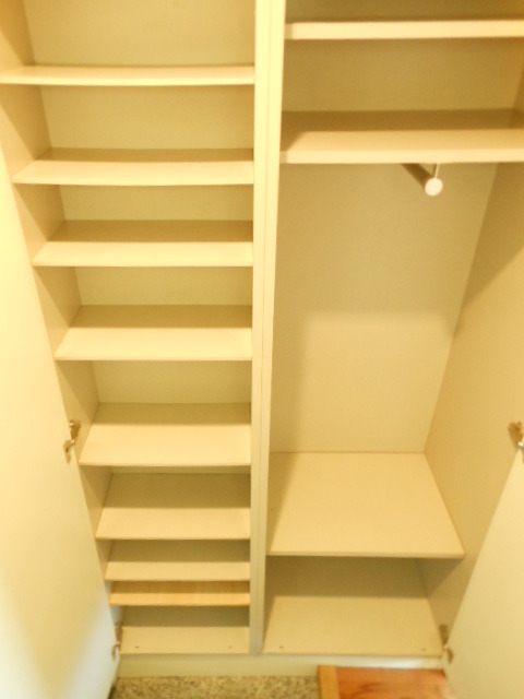 ストーク千川3階 広いシューズボックス