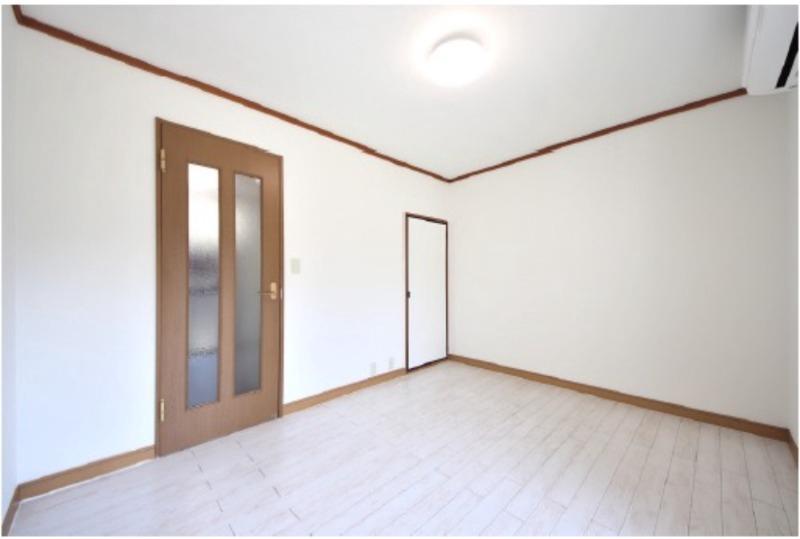 ファイブ鶴巻 リビング