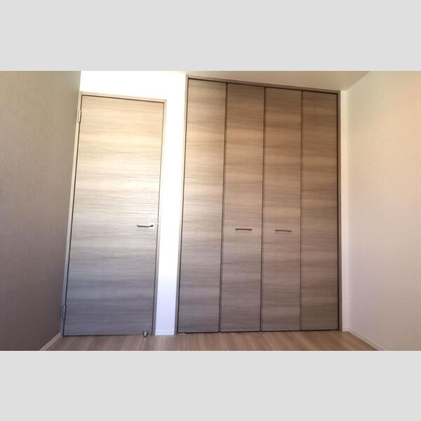 セレスティア西瑞江303号室 洋室4.5帖