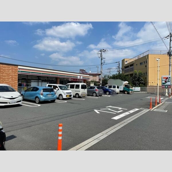 アウレスト202号室 セブンイレブン上尾小泉店