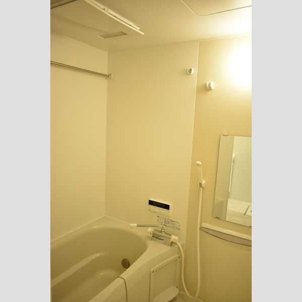 ルシエール氷川 浴室