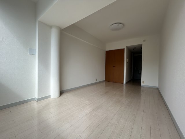 プロス世田谷 リビング