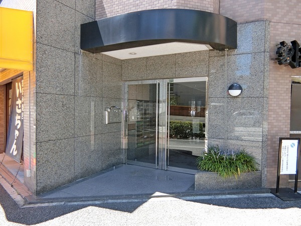 日神パレステージ横浜南503号室 エントランス