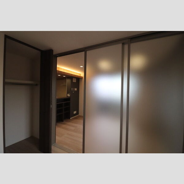 Noble villa鹿手袋　A303号室 ライトスルースクリーン