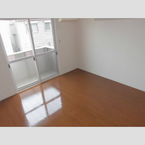 メゾン ド コンフォール201号室 洋室8帖