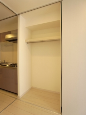 リブリ・アライ2階 収納