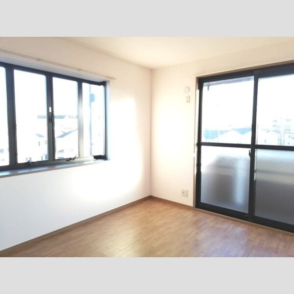 エクセルグランデ301号室 洋室6帖