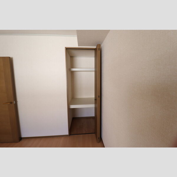 コンフォート 物入