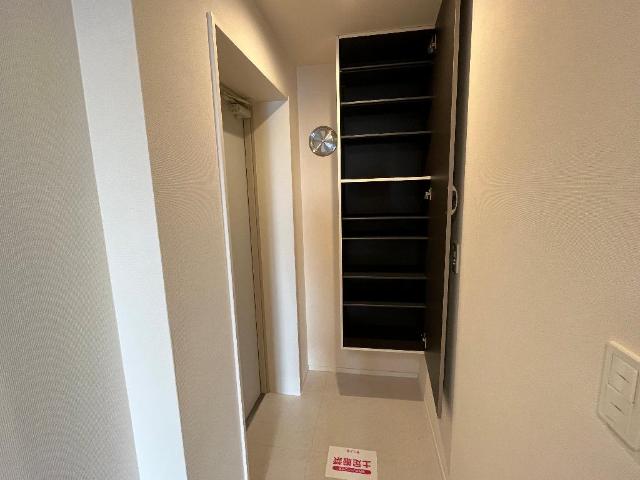 エステーコート東川口 下駄箱