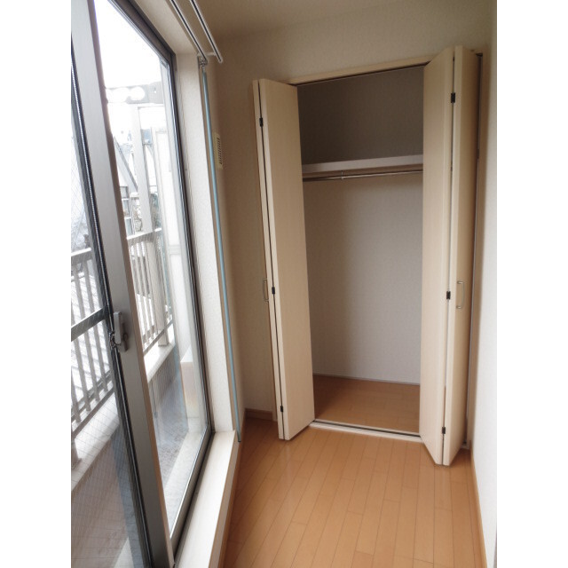 サニーハイツ方南町 収納