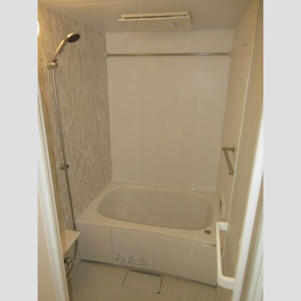 アンジュール大谷口303号室 浴室