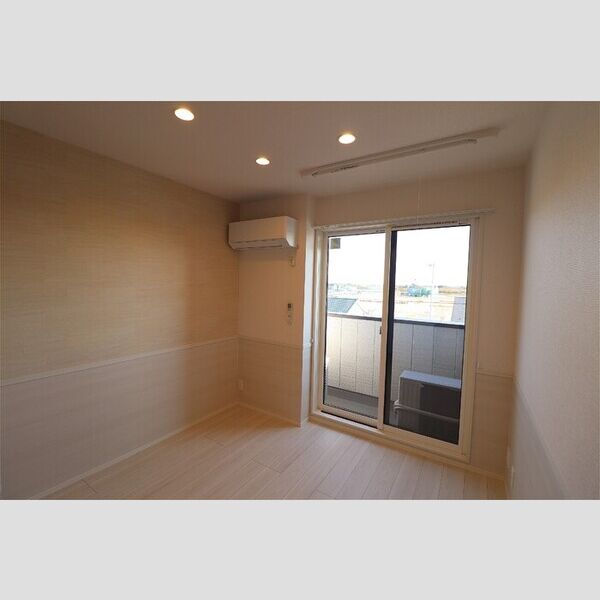 D-KISARIA　WⅠ301号室 洋室