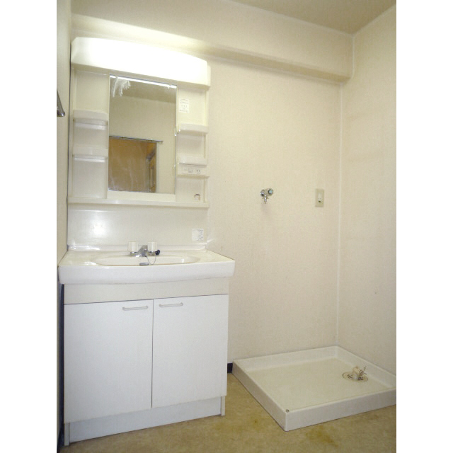 サンハイム清水0201号室 同建物別部屋の参考画像