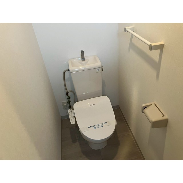 グランシティラピュタタワー1101号室 トイレ