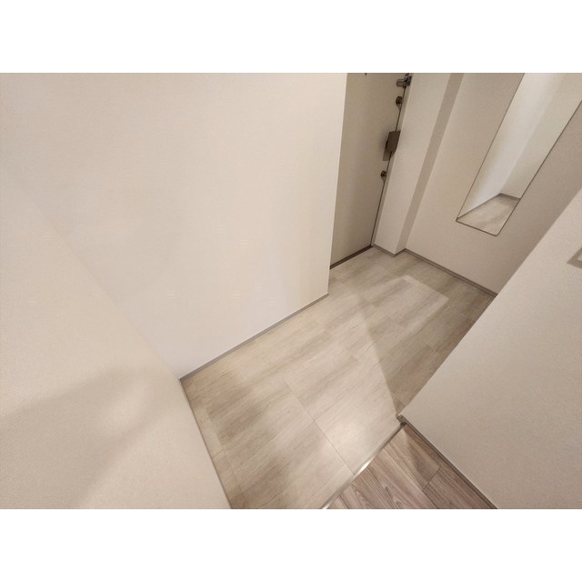 コスモグラシア三ノ輪0801号室 玄関