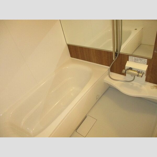 オーフィングⅢ 浴室