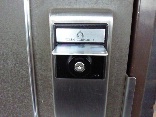 ル・ジャルダン102号室 カードキー