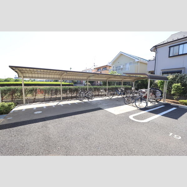 ソレアード　A棟 駐輪場