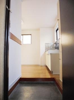 北町コーポ３号棟2階 玄関