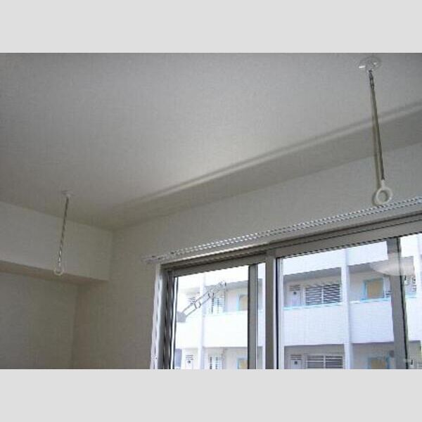 ジェンティーレ ヤマザキ105号室 室内物干し