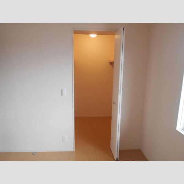 プレジール ウォークインクローゼット