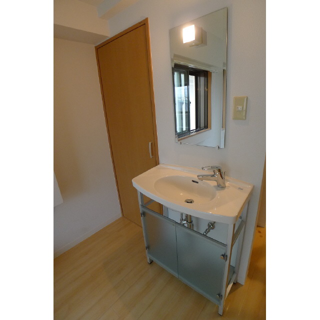 シーサイドビラ鵠沼0206号室 内観