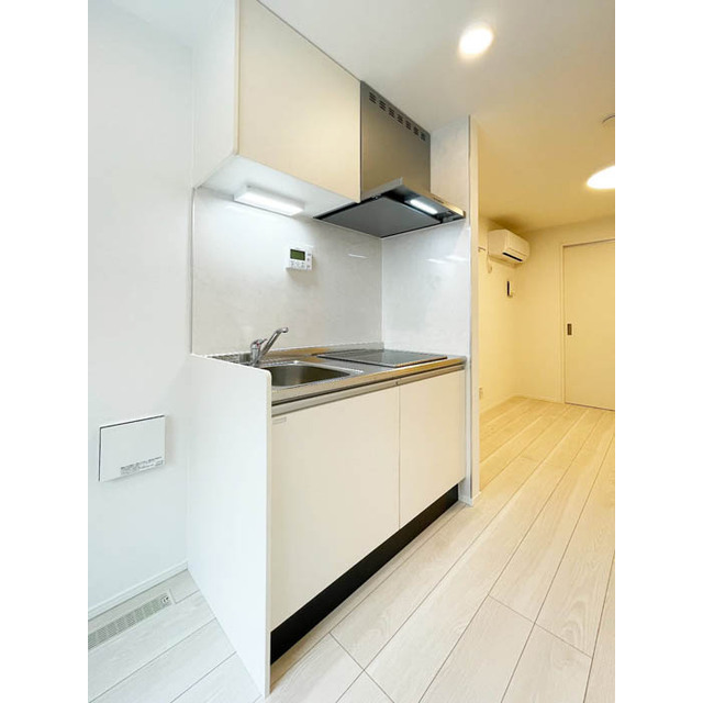 CASA GRAZIE西大島0101号室 内観