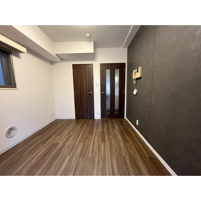 レジデンス横濱関内0501号室 同建物別部屋の参考画像