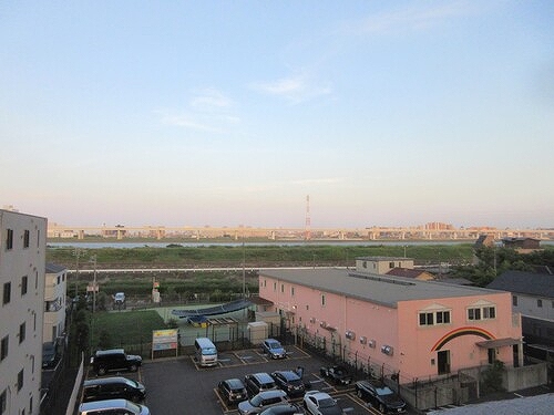 ライオンズガーデン東大島5階 バルコニーからの眺望